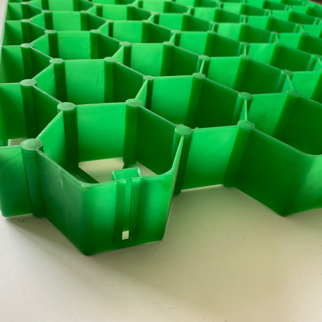 Durable Grass Paver Grid for Parking, Landscaping & Erosion Control