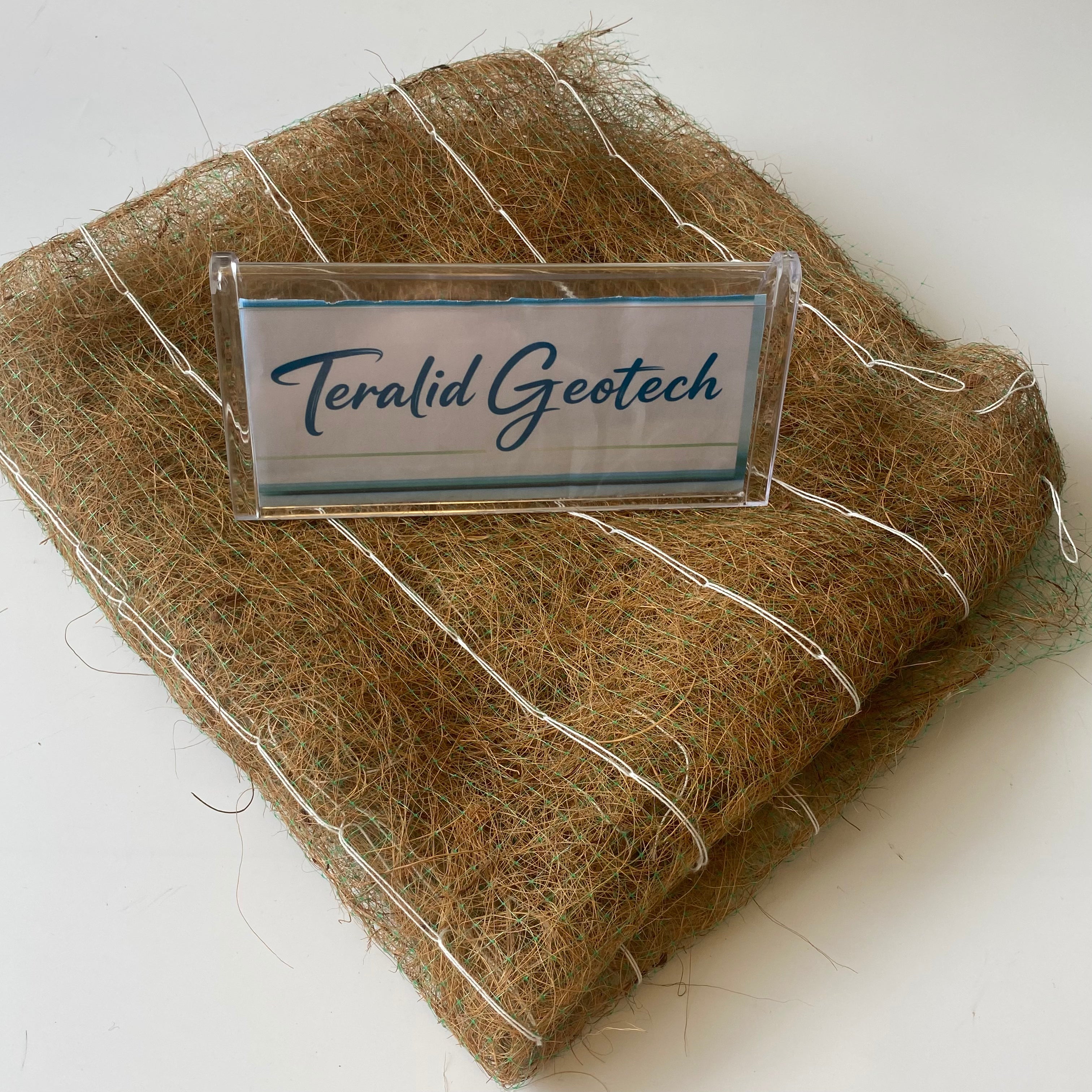 Eco-Friendly Erosion Control Vegetation Blanket – Biodegradable Grass Seed Mat for Slopes, Soil Stabilization & Landscaping